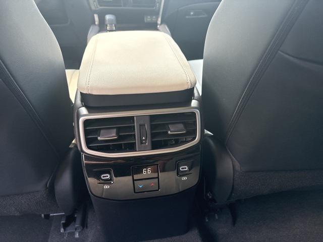 Photo of 2024 Eminent White Pearl Lexus RX 350
