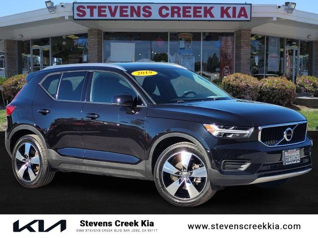 2019 Volvo XC40