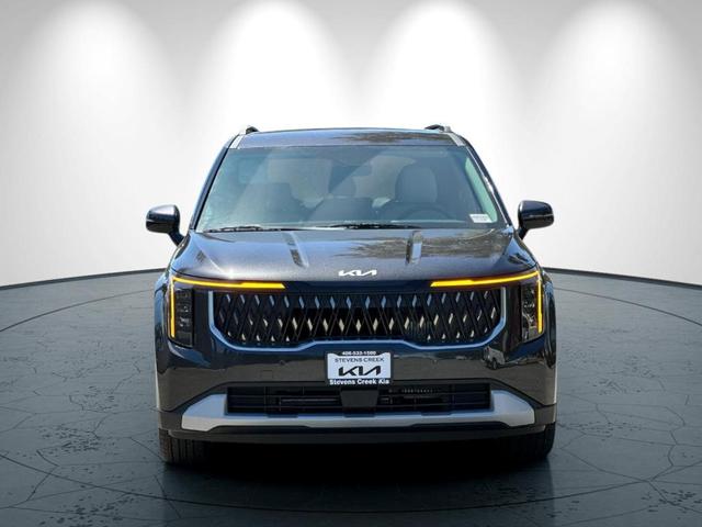 Photo of 2026 Metal Kia Carnival Hybrid