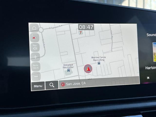 Photo of 2025 Green Kia Niro