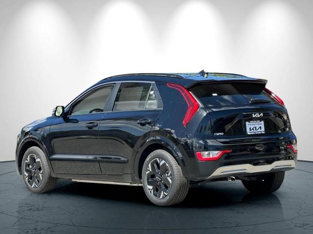 Photo of 2025 Aurora Black Pearl Kia Niro EV