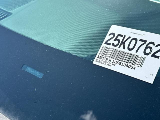 Photo of 2025 Aurora Black Pearl Kia Niro EV
