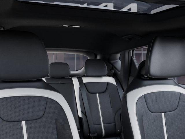 Photo of 2025 Glacier White Pearl Kia EV6