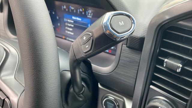 Photo of 2025 White Metallic Ford F-150