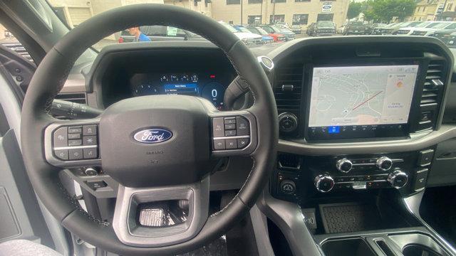 Photo of 2025 White Metallic Ford F-150