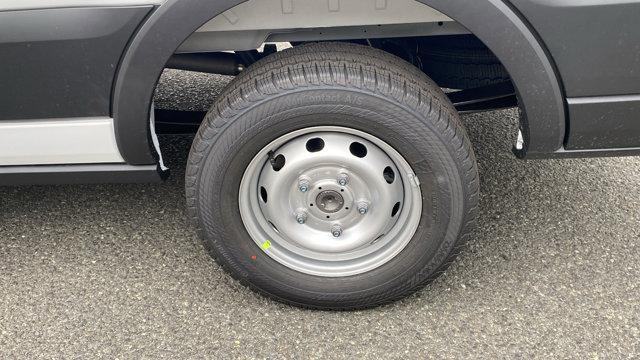 Photo of 2025 Oxford White Ford Transit-250