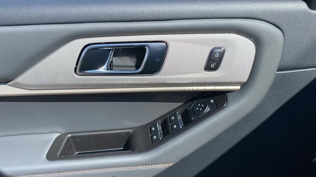 Photo of 2025 Agate Black Metallic Ford Explorer