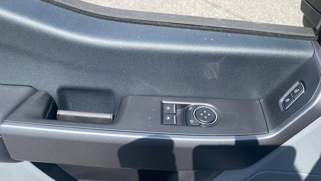 Photo of 2025 Oxford White Ford F-350