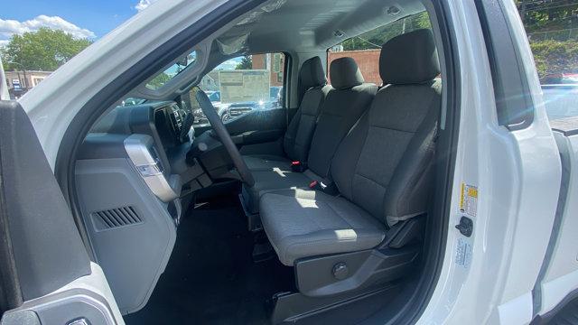 Photo of 2025 Oxford White Ford F-350