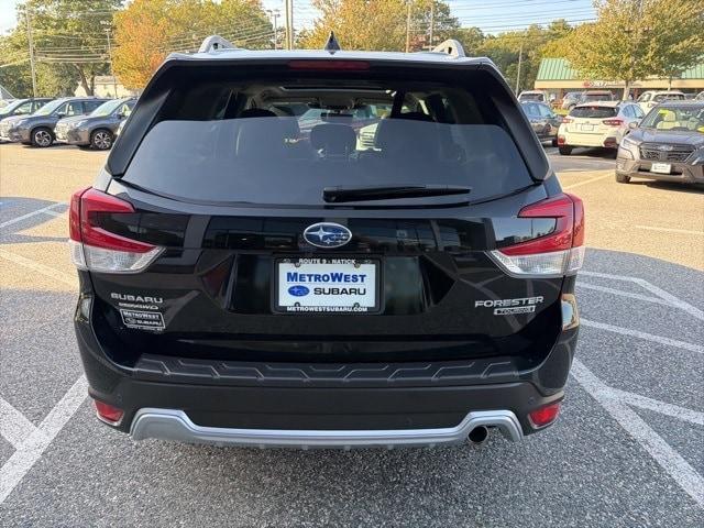 Photo of 2023 Crystal Black Silica Subaru Forester