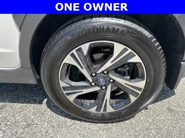Photo of 2024 Crystal White Pearl Subaru Crosstrek