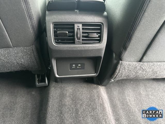 Photo of 2022 Black Nissan Rogue