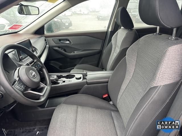 Photo of 2022 Black Nissan Rogue