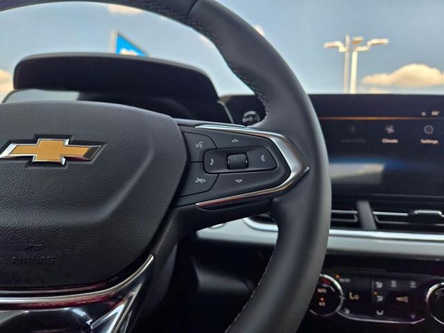 Photo of 2026 Mosaic Black Metallic Chevrolet Equinox