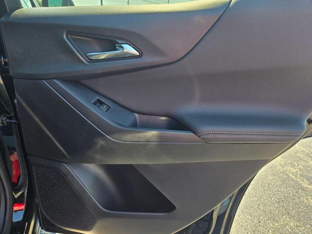 Photo of 2026 Mosaic Black Metallic Chevrolet Equinox