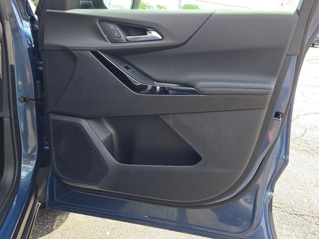Photo of 2026 Lakeshore Blue Metallic Chevrolet Equinox