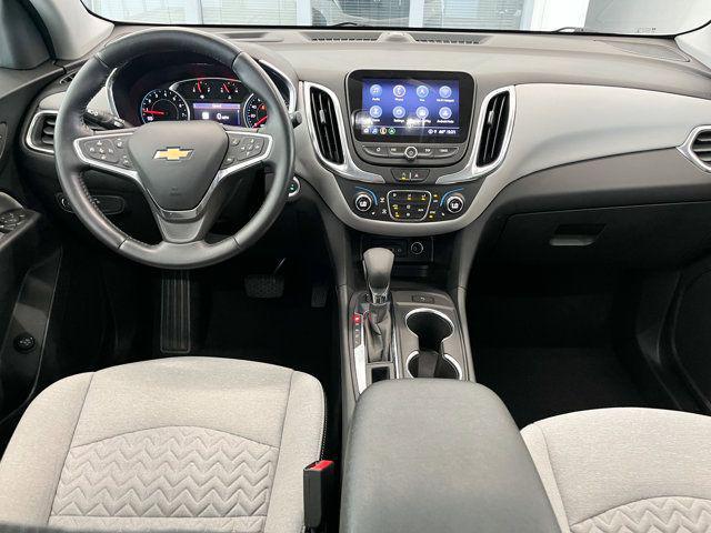 Photo of 2022 Iridescent Pearl Tricoat Chevrolet Equinox