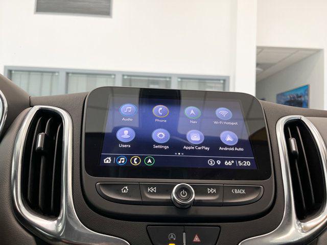 Photo of 2022 Iridescent Pearl Tricoat Chevrolet Equinox