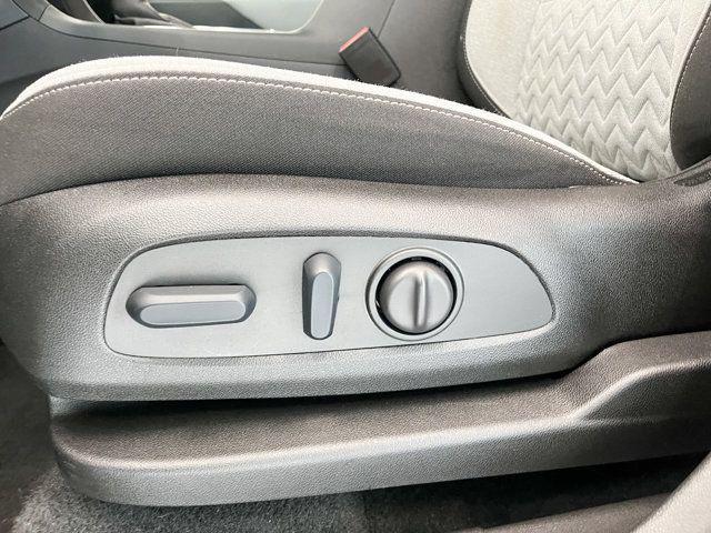 Photo of 2022 Iridescent Pearl Tricoat Chevrolet Equinox