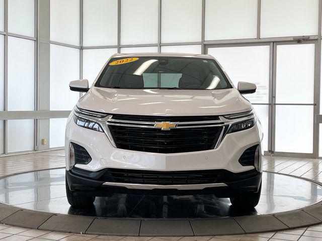 Photo of 2022 Iridescent Pearl Tricoat Chevrolet Equinox