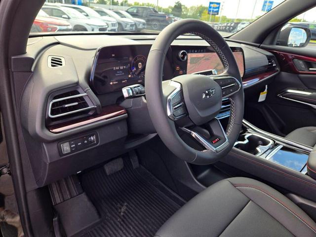 Photo of 2026 Mosaic Black Metallic Chevrolet Traverse