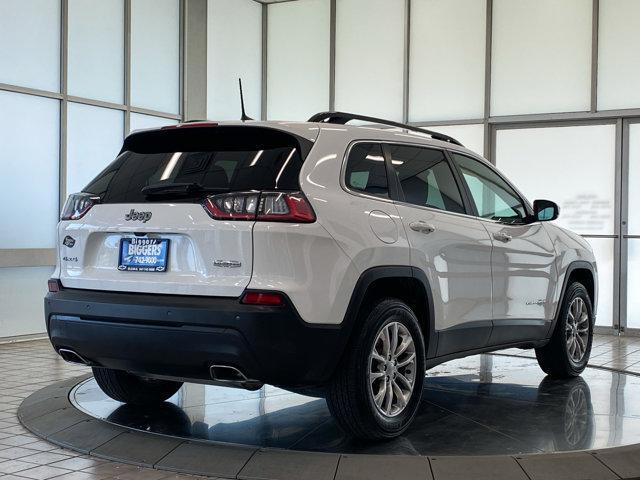 Photo of 2022 Bright White Clearcoat Jeep Cherokee