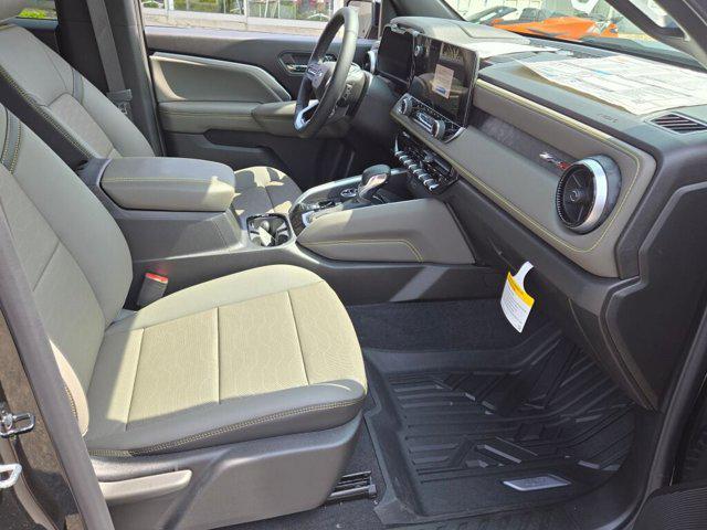 Photo of 2025 Black Chevrolet Colorado
