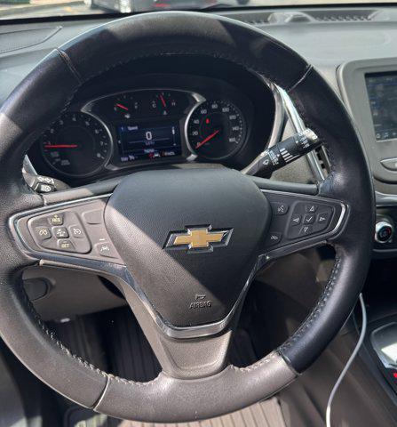 Photo of 2019 Silver Ice Metallic Chevrolet Equinox