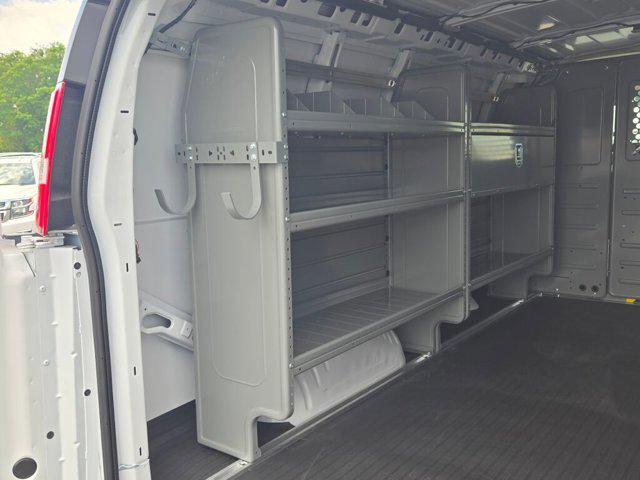 Photo of 2025 Summit White Chevrolet Express 2500