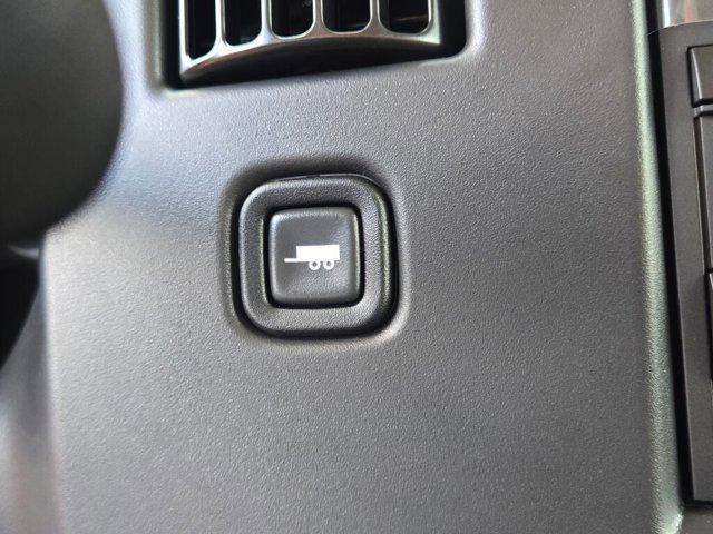 Photo of 2025 Summit White Chevrolet Express 2500