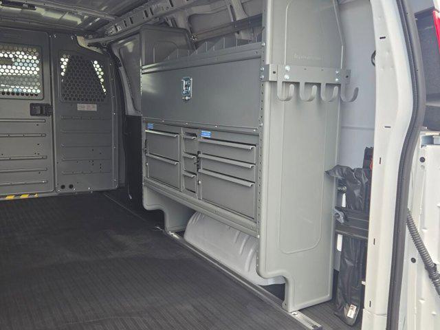 Photo of 2025 Summit White Chevrolet Express 2500