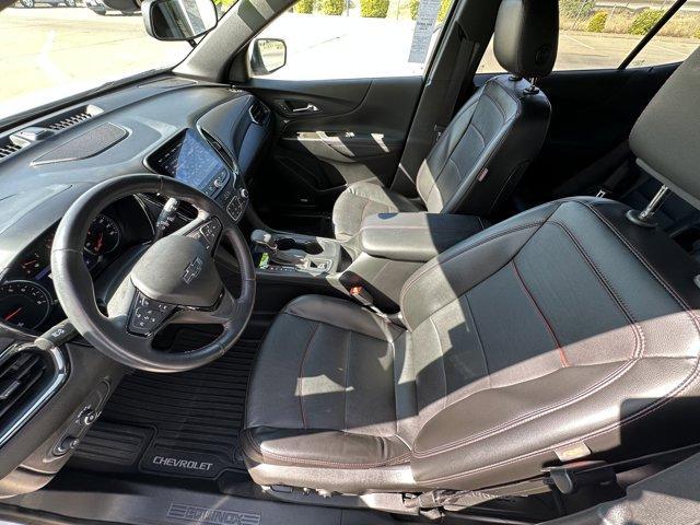 Photo of 2022 Summit White Chevrolet Equinox
