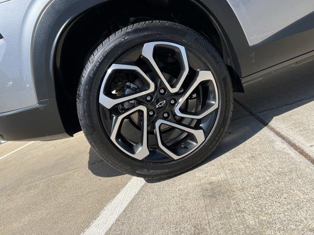 Photo of 2024 Sterling Gray Metallic Chevrolet Trax