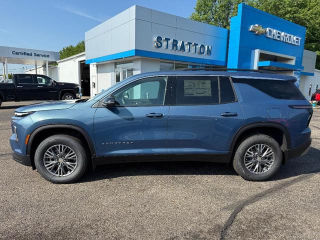 Photo of 2025 Lakeshore Blue Metallic Chevrolet Traverse