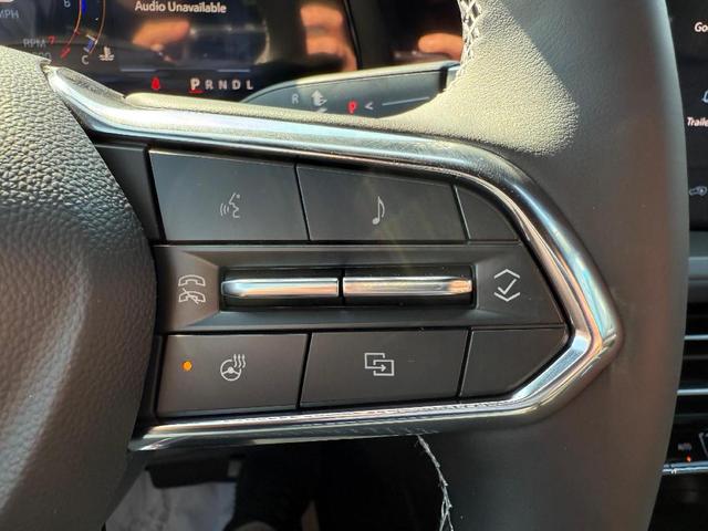 Photo of 2025 Lakeshore Blue Metallic Chevrolet Traverse