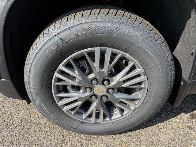 Photo of 2025 Lakeshore Blue Metallic Chevrolet Traverse