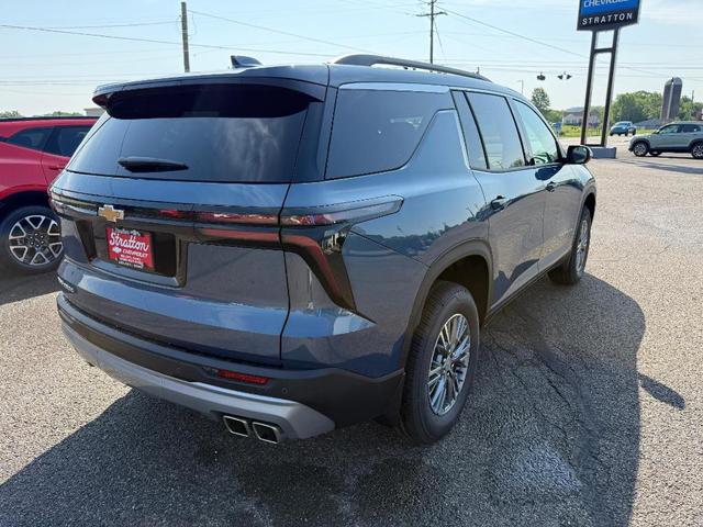 Photo of 2025 Lakeshore Blue Metallic Chevrolet Traverse