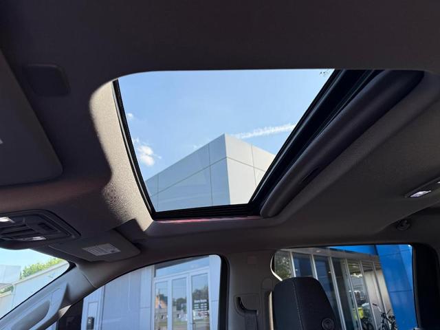 Photo of 2019 Northsky Blue Metallic Chevrolet Silverado 1500