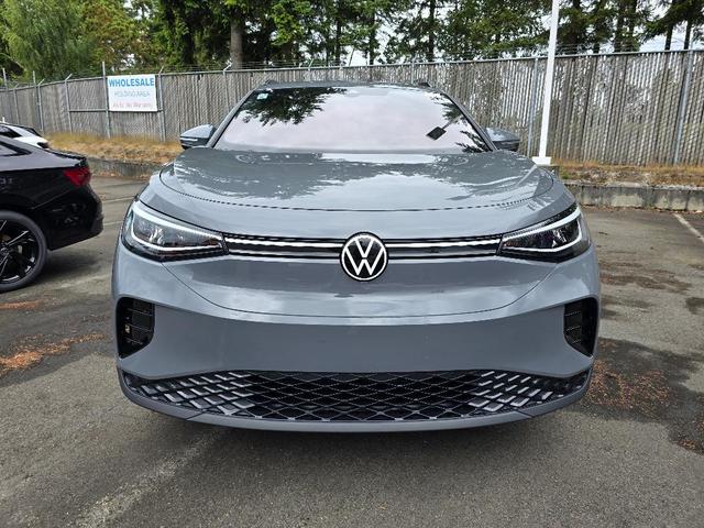 Photo of 2025 Pure Gray Volkswagen ID.4