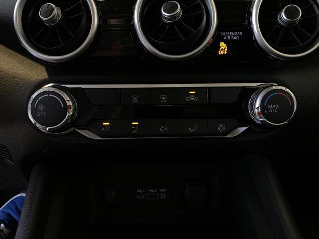 Photo of 2024 WHITE Nissan Sentra