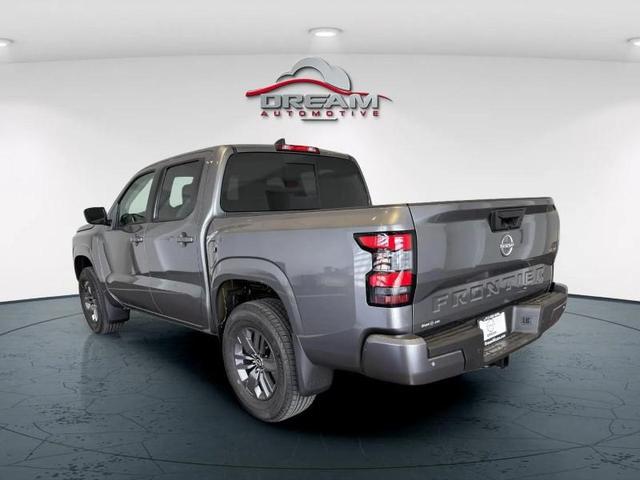 Photo of 2026 GUN.METALLIC Nissan Frontier
