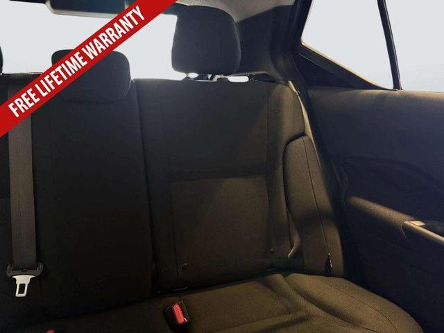 Photo of 2023 Super Black Nissan Kicks