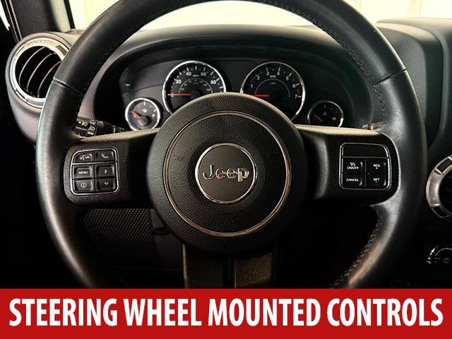 Photo of 2016 Black Clearcoat Jeep Wrangler Unlimited