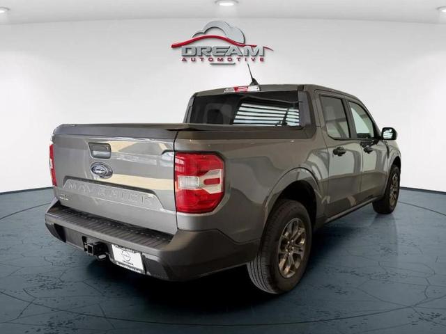 Photo of 2024 Carbonized Gray Metallic Ford Maverick