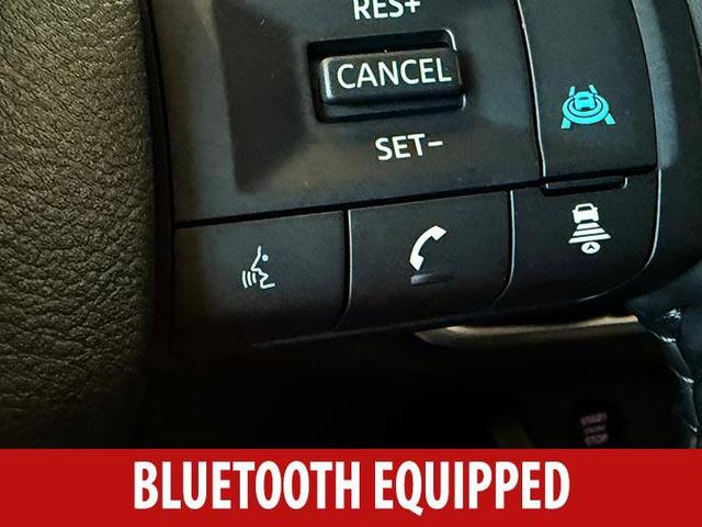 Photo of 2026 SUPER.BLACK Nissan Rogue