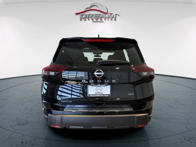 Photo of 2026 SUPER.BLACK Nissan Rogue