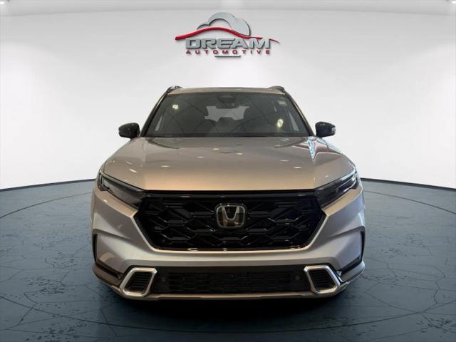 Photo of 2023 Lunar Silver Metallic Honda CR-V Hybrid