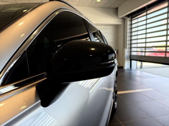 Photo of 2023 Lunar Silver Metallic Honda CR-V Hybrid