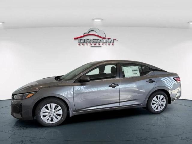 Photo of 2025 GUN.METALLIC Nissan Sentra