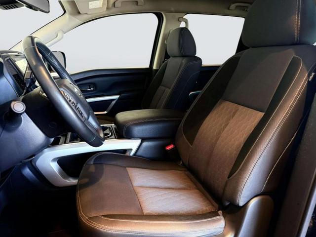 Photo of 2023 SUPER.BLACK Nissan Titan